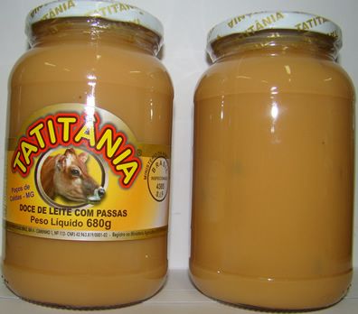 Doce de leite com uvas passas